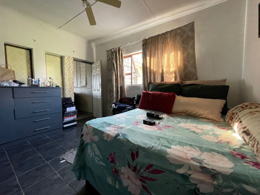 7 Bedroom Property for Sale in Haven Hills Eastern Cape